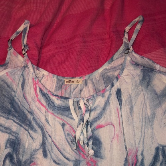 Cute Hollister off the shoulder long sleeve - Picture 3 of 3